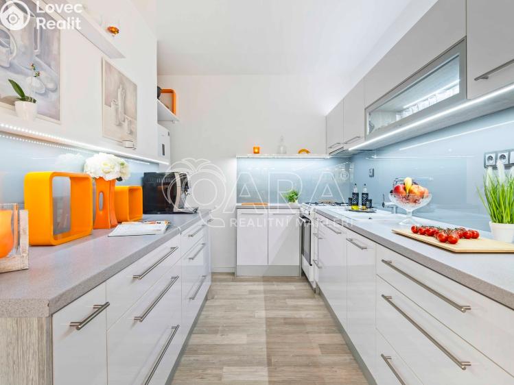 Продаж квартири 5+KK Praha, Španielova 1263/13 č. 6