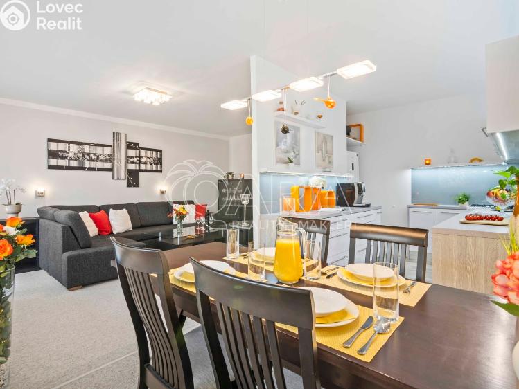 Продаж квартири 5+KK Praha, Španielova 1263/13 č. 8