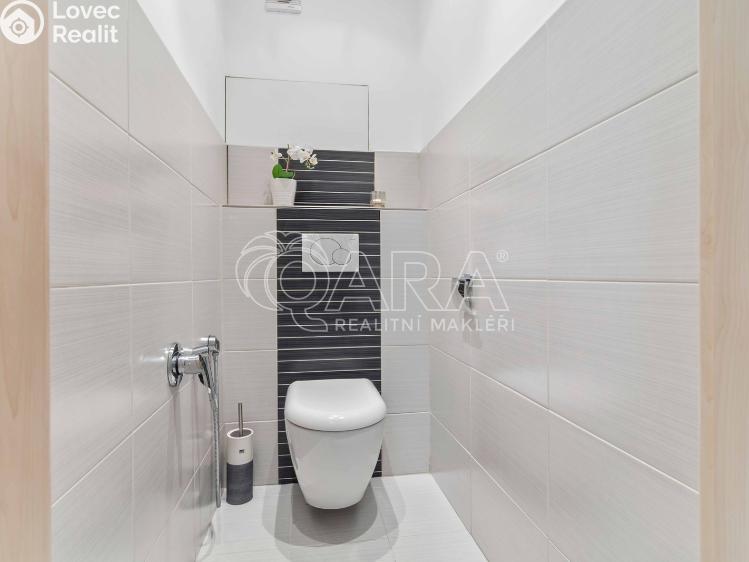 Продаж квартири 5+KK Praha, Španielova 1263/13 č. 11