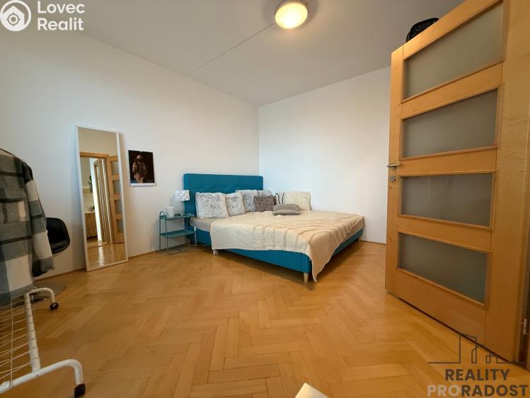 Pronájem bytu 3+1 Olomouc, Kmochova č. 2