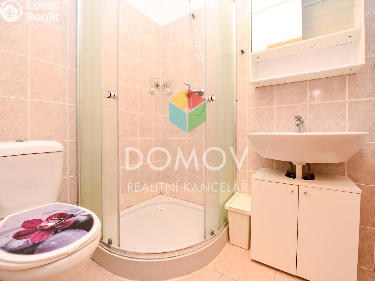 Pronájem bytu 2+KK Chyňava, Obecní č. 4