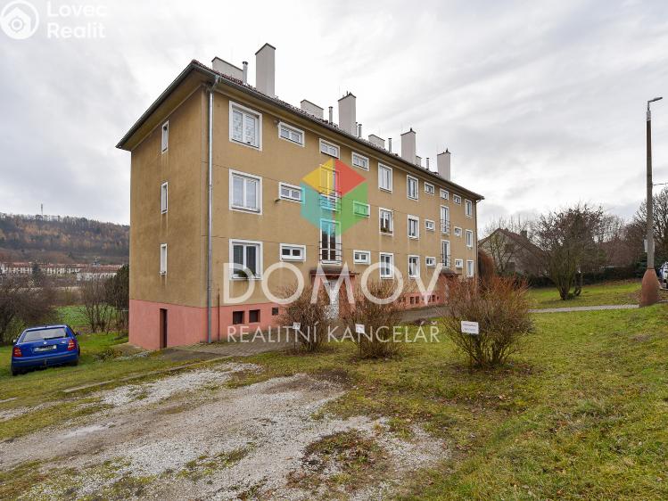 Оренда квартири 2+1 Tmaň, Sídliště č. 8