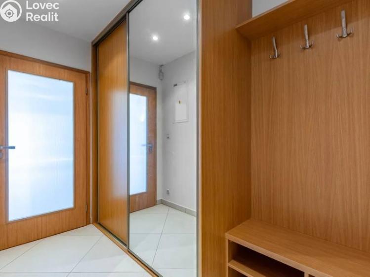 Rent apartment 1+KK Praha, Patočkova č. 7