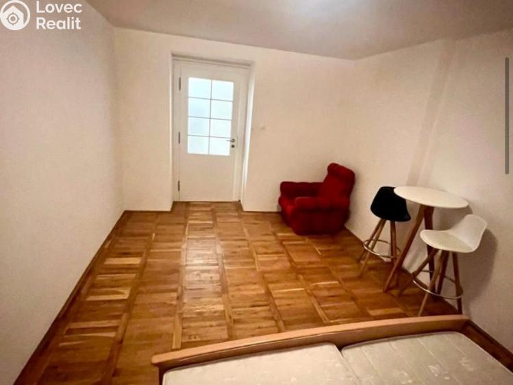 Аренда квартиры 2+1 Praha, Palmovka č. 8