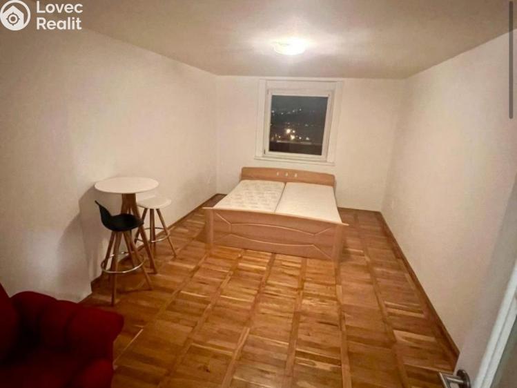 Аренда квартиры 2+1 Praha, Palmovka č. 9