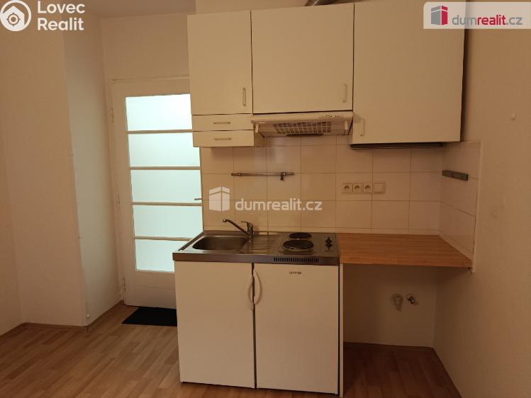 Rent apartment 1+KK Praha 10, V předpolí č. 5
