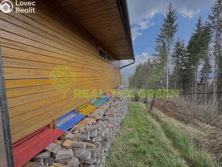 Prodej chaty Vsetín, Potůčky 719 č. 7