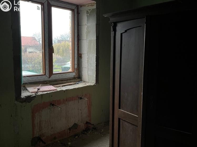 Продажа семейного дома Peruc č. 11