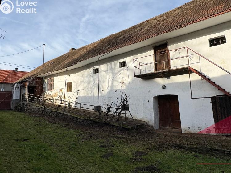 Sale farm Žihobce č. 4