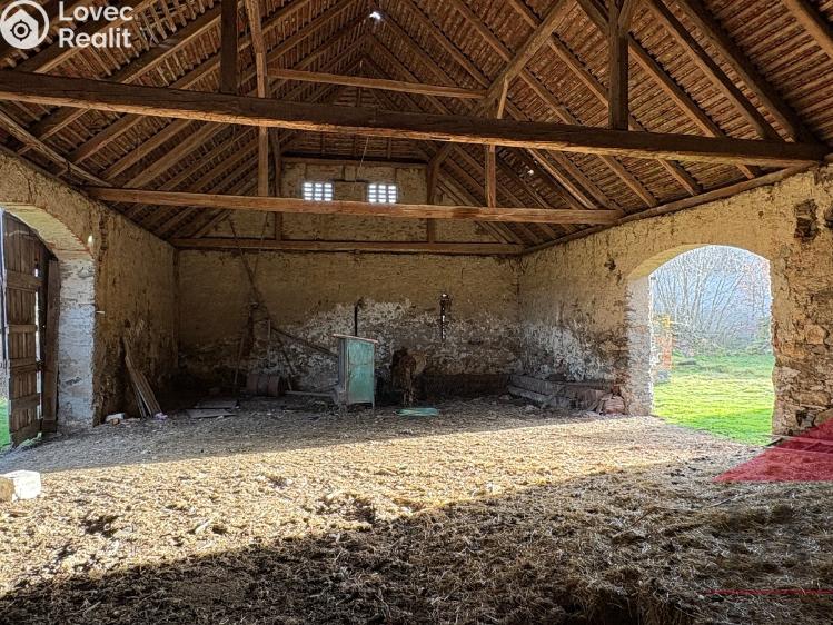 Sale farm Žihobce č. 12