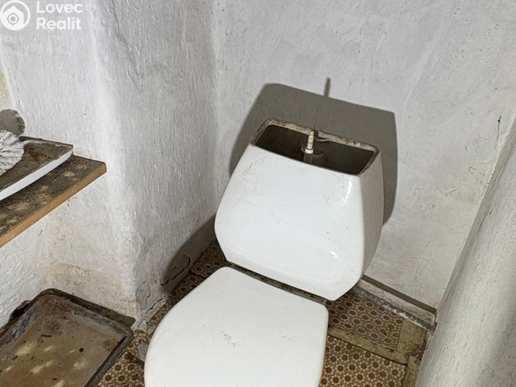 Продаж ферми Žihobce č. 22