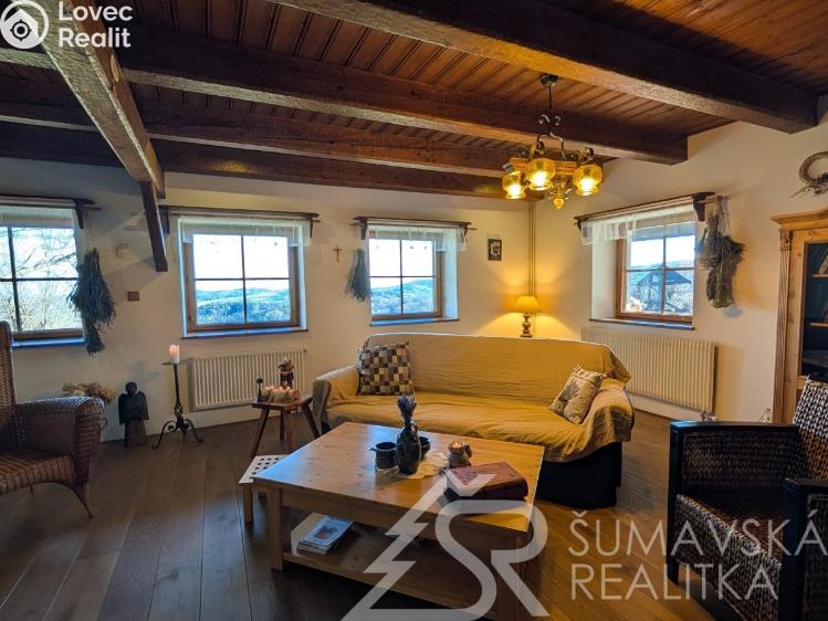 Prodej rodinného domu Nezdice na Šumavě č. 16
