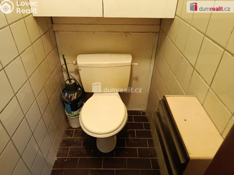 Pronájem bytu 3+1 Praha-Újezd, Vodnická č. 15