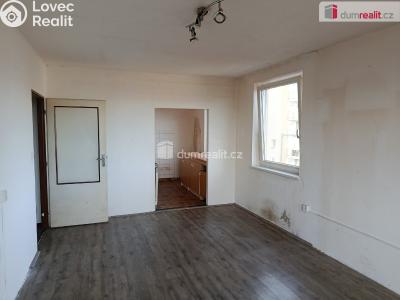 Pronájem bytu 3+1 Praha-Újezd, Vodnická č. 3