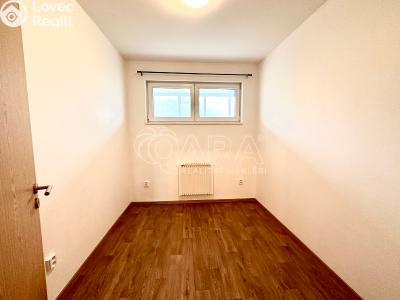 Оренда квартири 2+KK Chyňava, Obecní č. 5