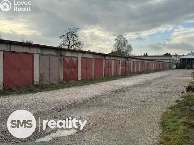 Pronájem garáže Hradec Králové, V Lipkách 894/6 č. 1
