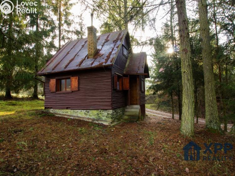 Sale hut Malšice č. 16