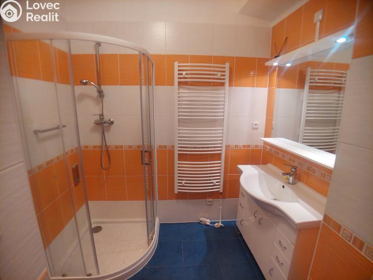 Pronájem bytu 3+1 Tábor, 9. května č. 9