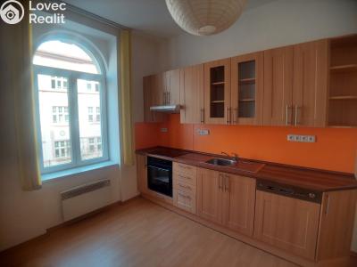 Pronájem bytu 3+1 Tábor, 9. května č. 1