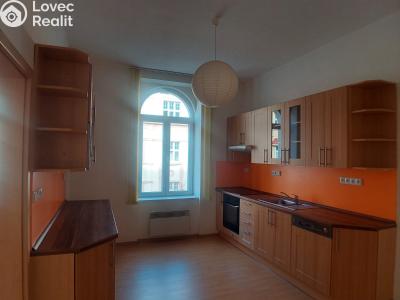 Pronájem bytu 3+1 Tábor, 9. května č. 2