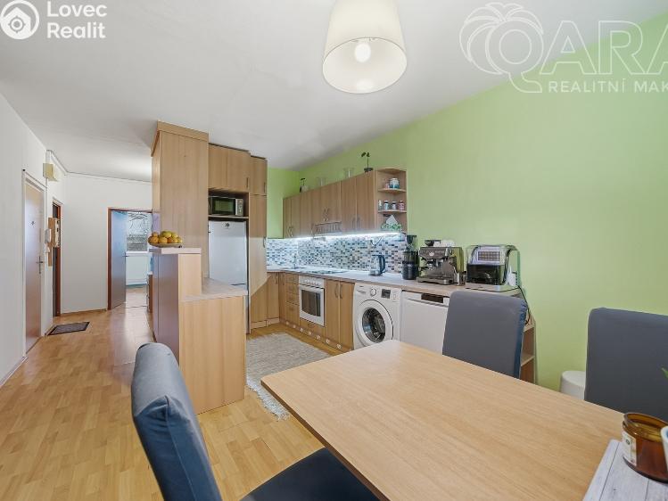 Prodej bytu 2+1 Vyškov, Dukelská 573/1 č. 21