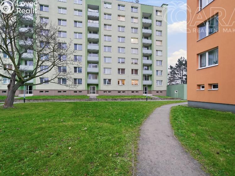 Prodej bytu 2+1 Vyškov, Dukelská 573/1 č. 27