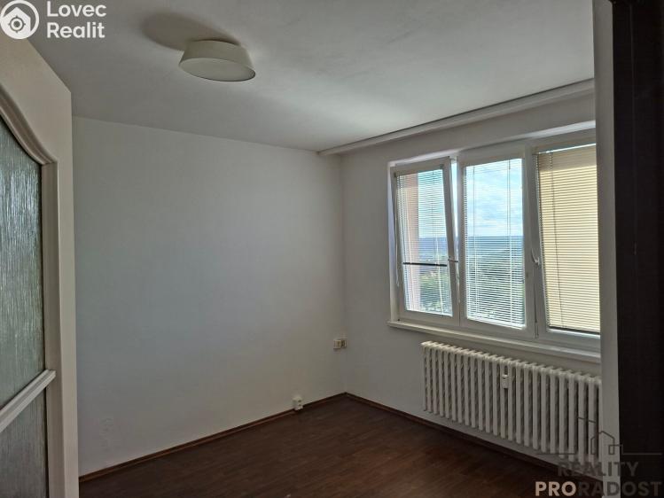 Pronájem bytu 2+KK Nové Strašecí, Křivoklátská č. 2