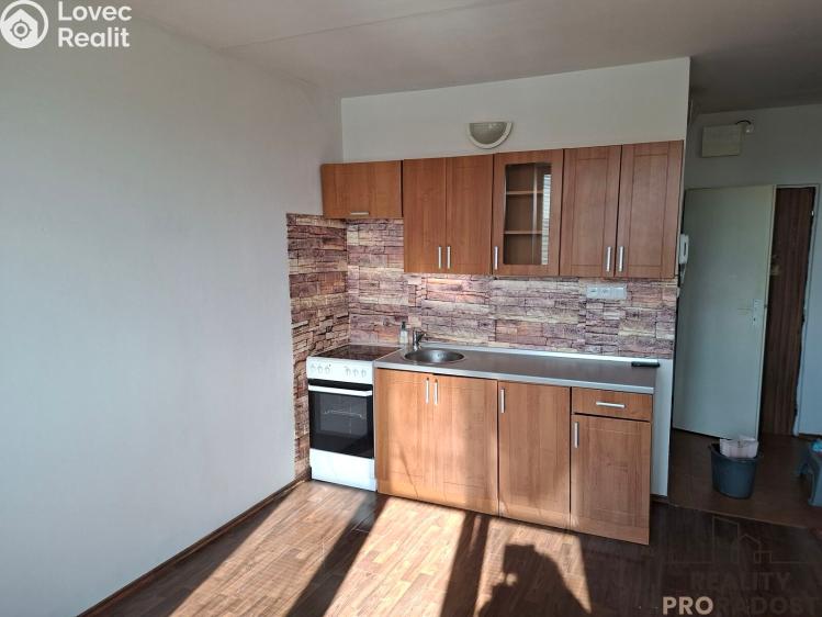 Pronájem bytu 2+KK Nové Strašecí, Křivoklátská č. 3