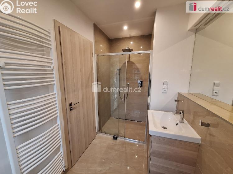 Pronájem bytu 2+KK Praha 4, Severozápadní III č. 7