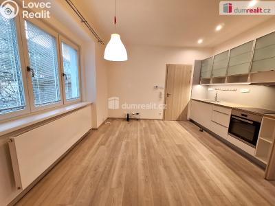 Pronájem bytu 2+KK Praha 4, Severozápadní III č. 1