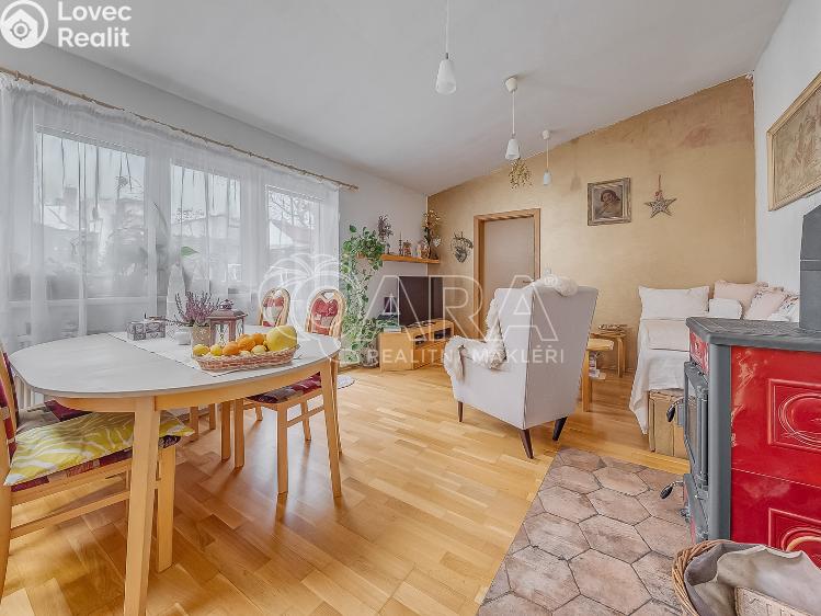 Sale family house Dobříš, Pionýrů 432 č. 3