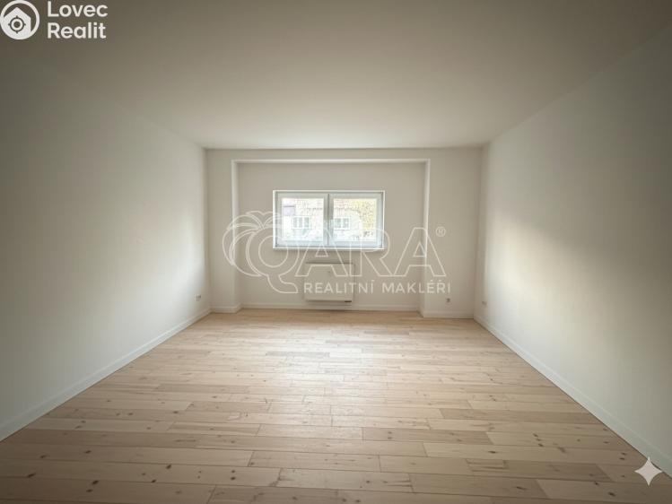 Rent commercial space Buštěhrad, Žižkova 205/5 č. 1