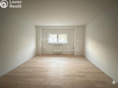 Rent commercial space Buštěhrad, Žižkova č. 1