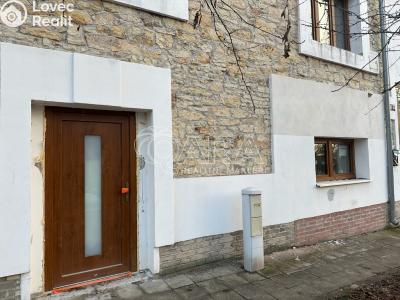 Rent commercial space Buštěhrad, Žižkova č. 7