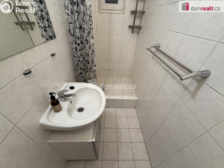 Pronájem bytu 1+1 Praha 4, Nuselská č. 7