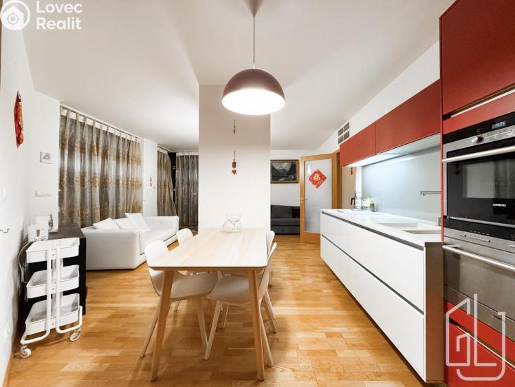 Pronájem bytu 3+KK Praha, Pitterova 2855/7 č. 21