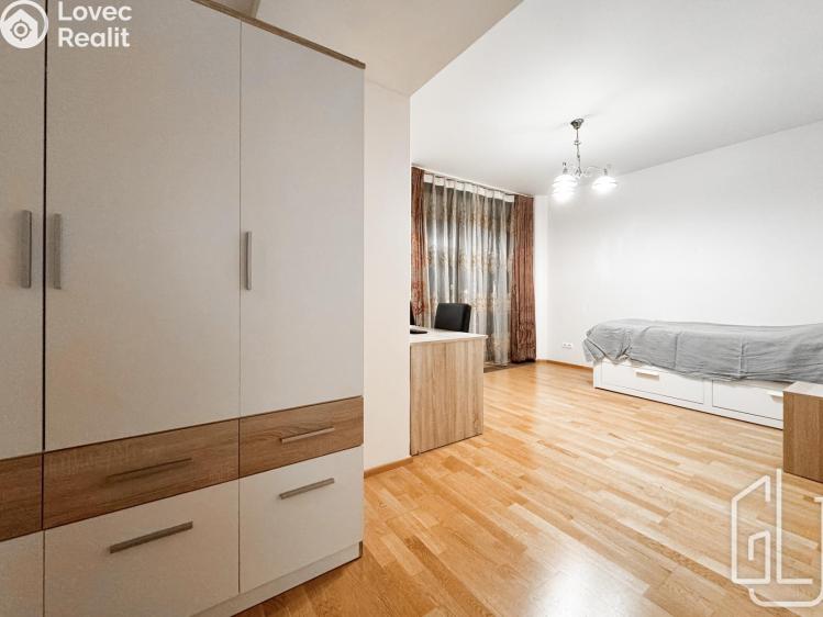 Pronájem bytu 3+KK Praha, Pitterova 2855/7 č. 8