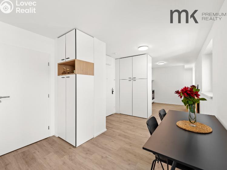 Rent apartment 1+KK Praha, Na bitevní pláni 1185/40 č. 6