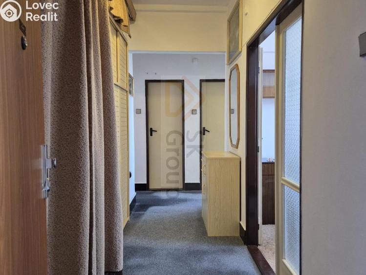 Pronájem bytu 2+1 Sokolov, Jednoty č. 11