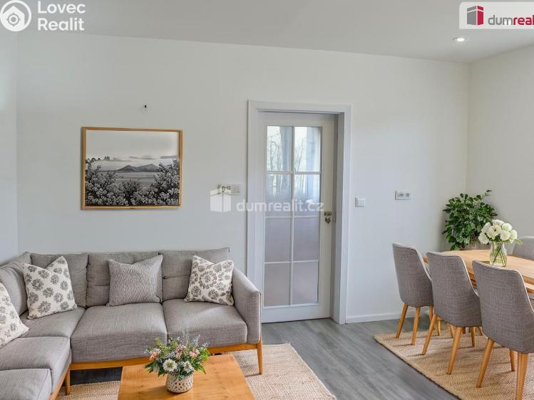 Prodej bytu 2+1 Karlovy Vary, Nad Dvorem č. 11