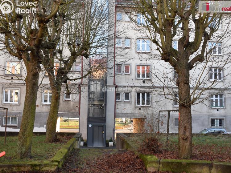 Prodej bytu 2+1 Karlovy Vary, Nad Dvorem č. 13