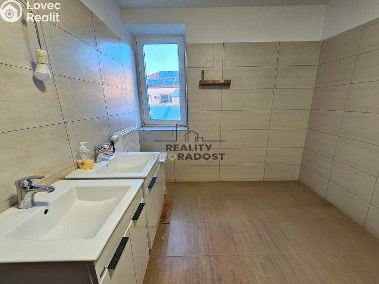 Pronájem kanceláře Hodonín, Kolískova č. 9