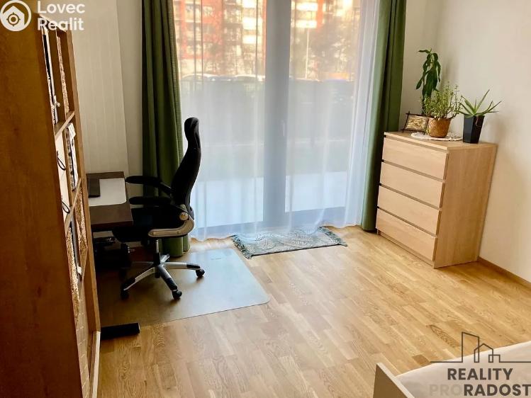 Rent apartment 3+KK Praha, Michelská č. 9