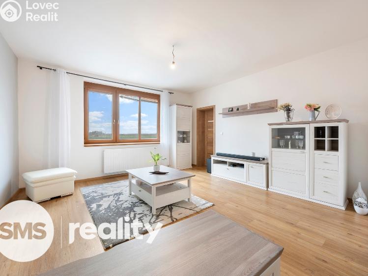 Продаж багатоквартирного будинку Bochoř, Přerovská 115/46 č. 1