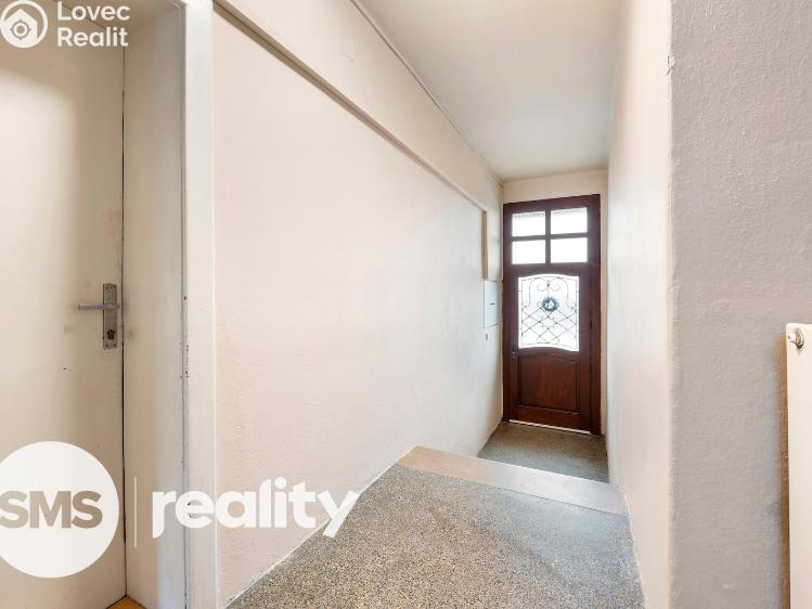 Продаж багатоквартирного будинку Bochoř, Přerovská 115/46 č. 17