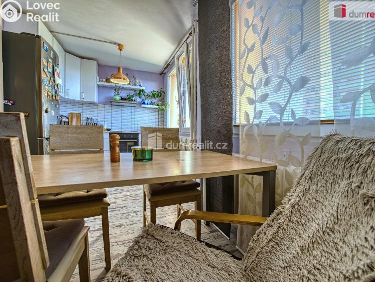 Продаж квартири 2+1 Neratovice, Kojetická č. 2