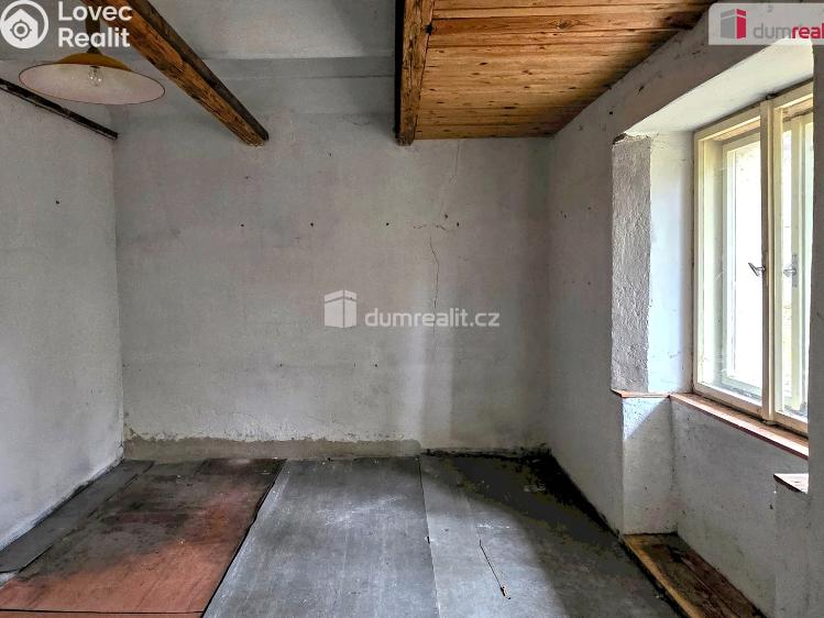 Prodej rodinného domu Divišov č. 12