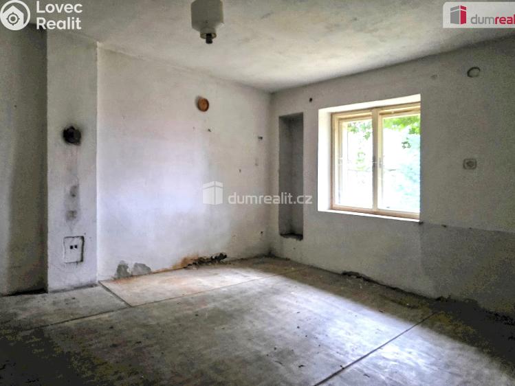 Prodej rodinného domu Divišov č. 18