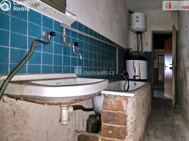 Prodej rodinného domu Divišov č. 20