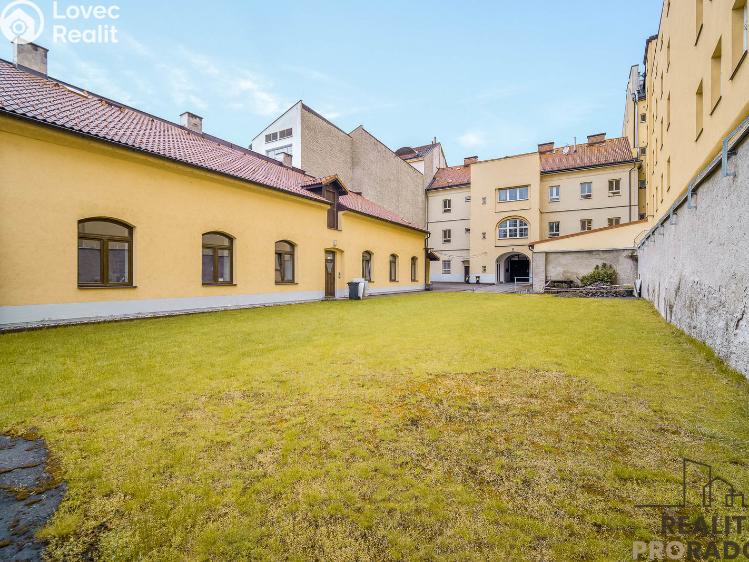 Pronájem kanceláře Pardubice, třída Míru č. 22